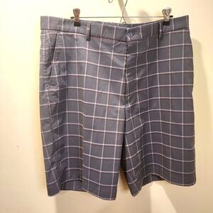 Cypress Club Performance Grey plaid chino Golf shorts size 38